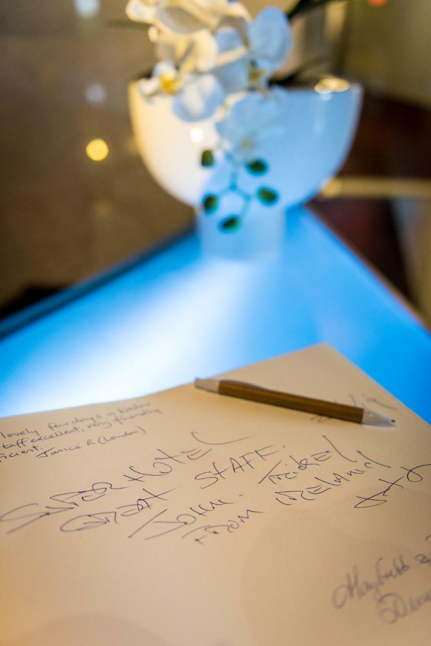 Niebieski Art Hotel & Spa Krakow Dış mekan fotoğraf A pencil and a notebook